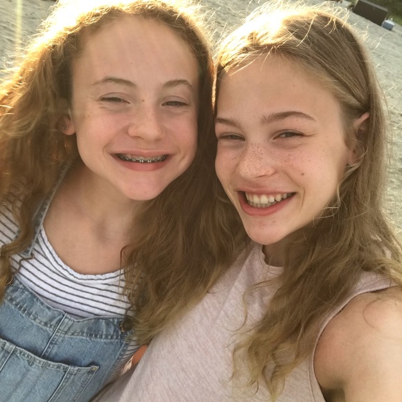 Meet your Posher, Isabella - Picture 1 of 1